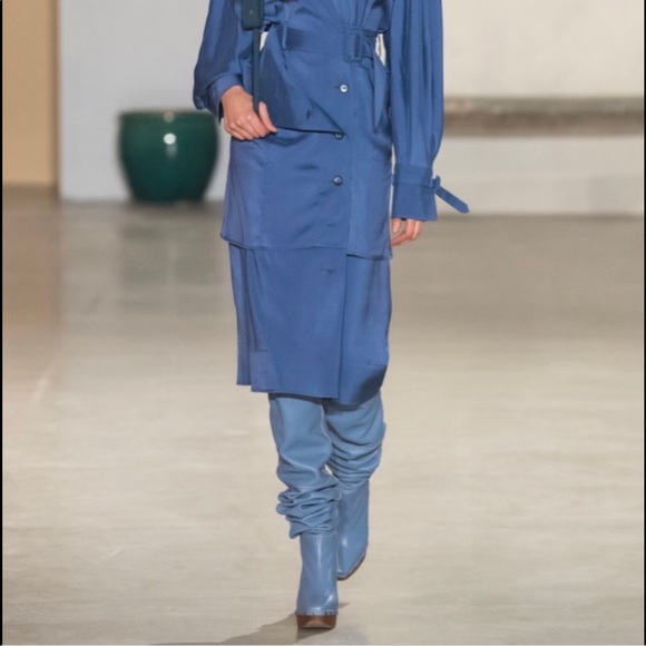 JACQUEMUS Les Bottes Sabots Tall Boot in Apricot - Picture 10 of 10